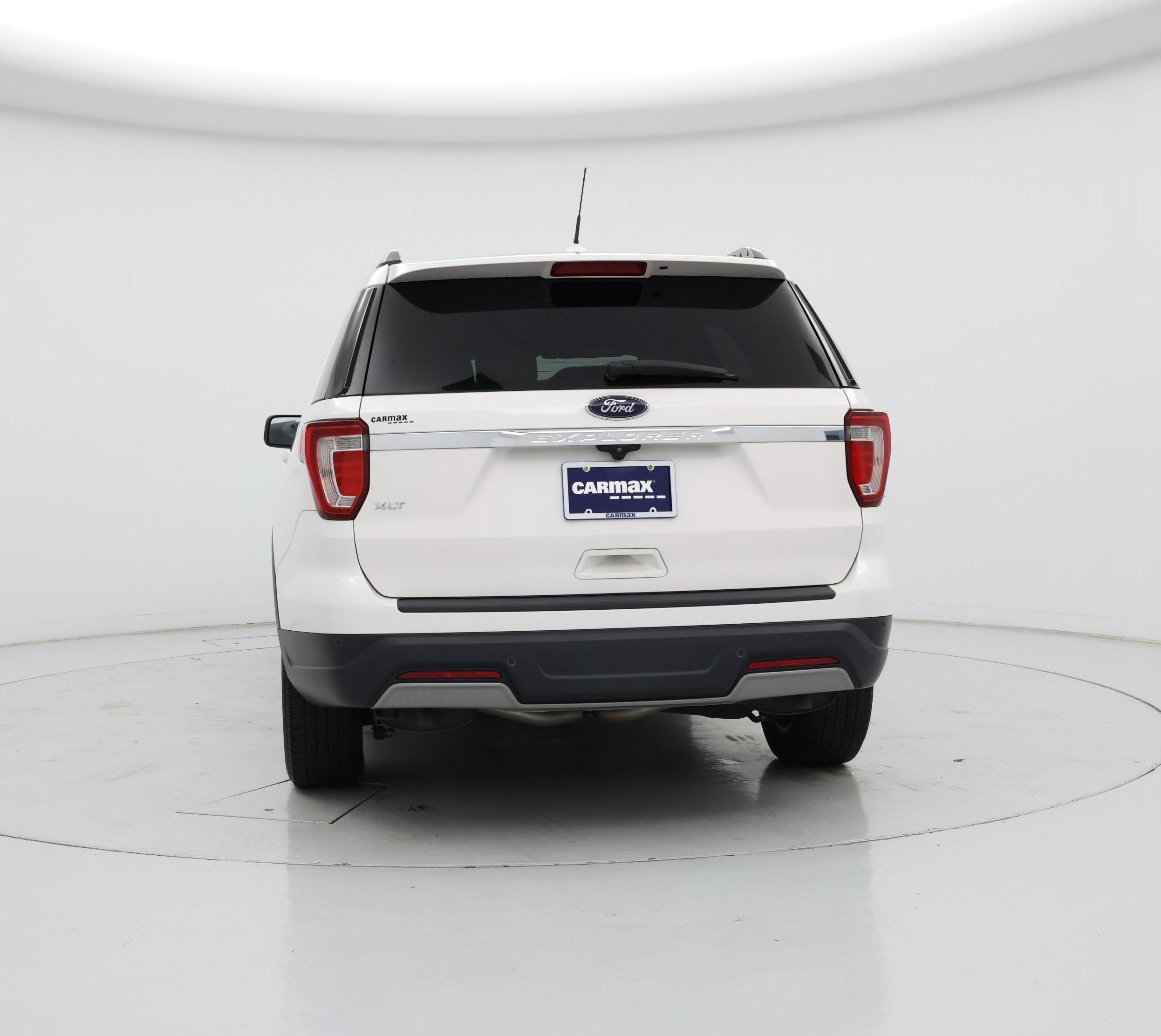 Thumbnail: 2019 Ford Explorer - 6