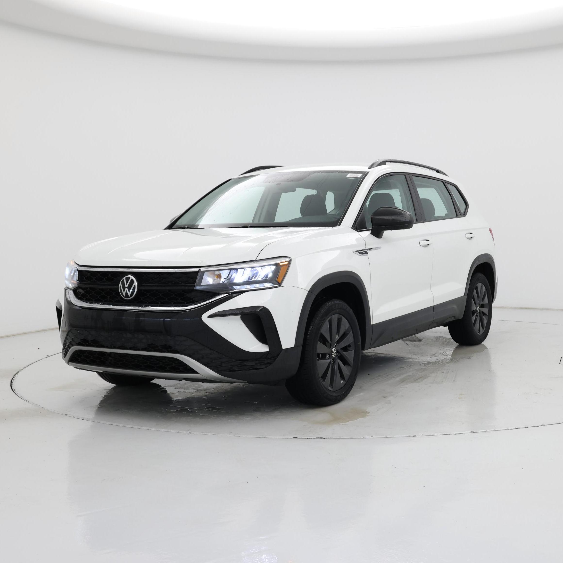 Thumbnail: 2022 Volkswagen Taos - 4