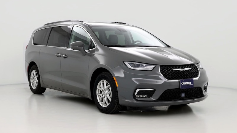 2022 Chrysler Pacifica Touring L Hero Image