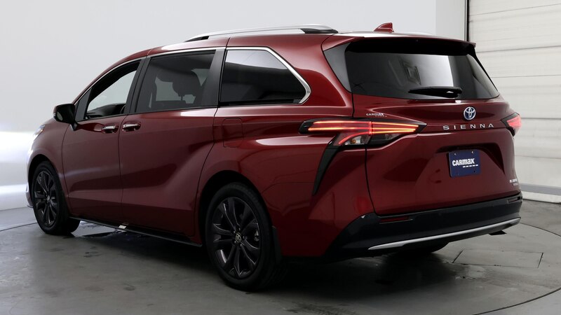 2022 Toyota Sienna Platinum 2