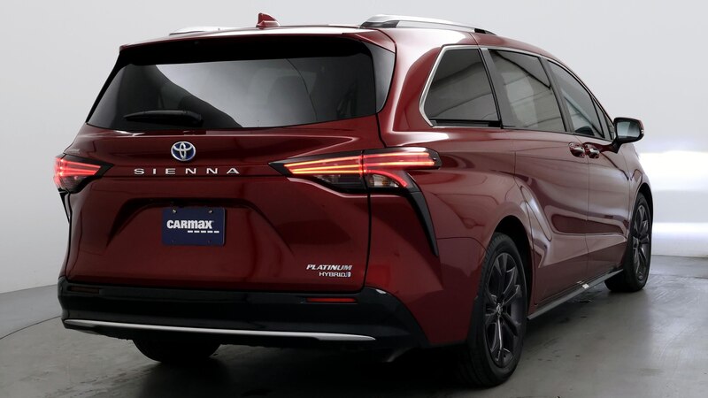 2022 Toyota Sienna Platinum 8