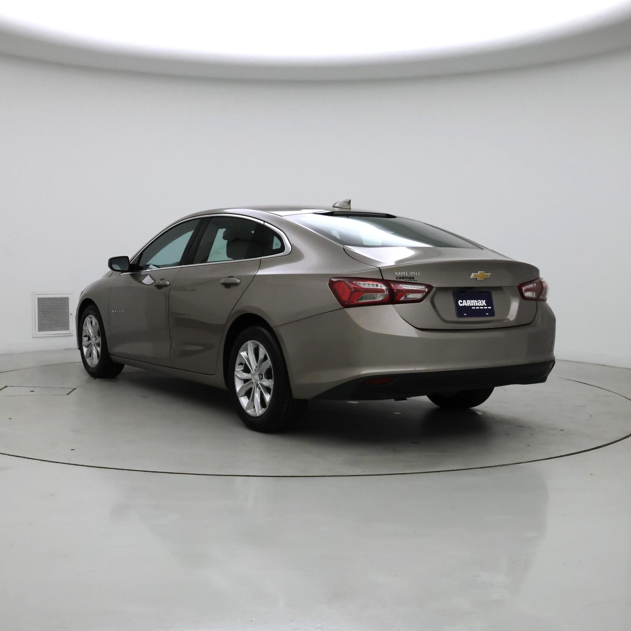 Thumbnail: 2022 Chevrolet Malibu - 2