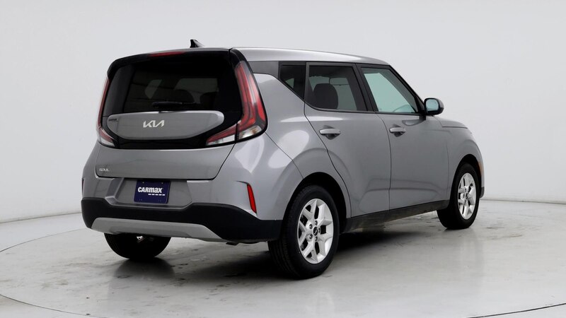 2023 Kia Soul LX 8