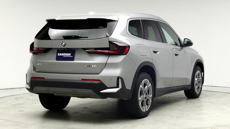 2023 BMW X1 xDrive28i 8