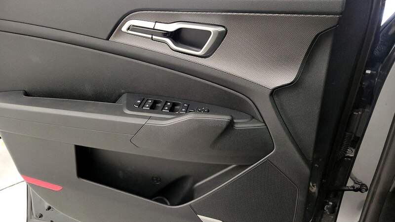 2023 Kia Sportage LX 12