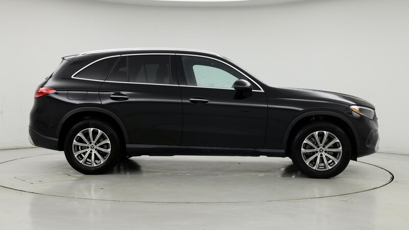 2024 Mercedes-Benz GLC 300 7