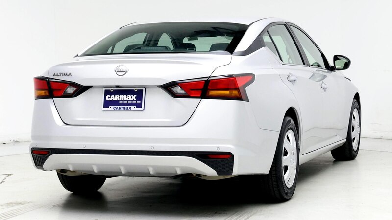 2024 Nissan Altima S 8