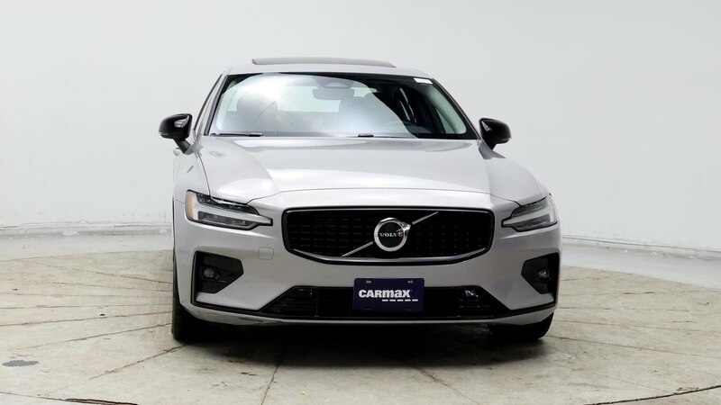 2024 Volvo S60 B5 Core 5