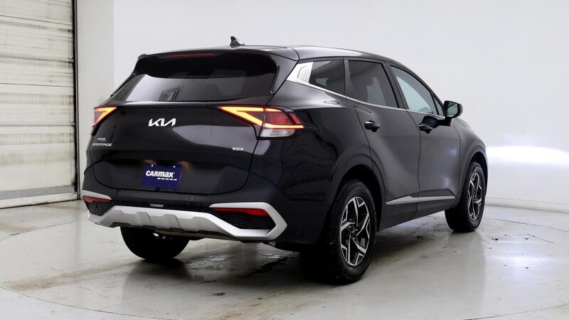 2023 Kia Sportage LX 8