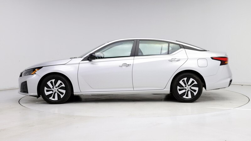 2024 Nissan Altima S 3