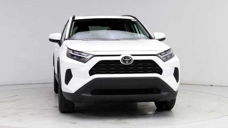 2024 Toyota RAV4 XLE 5