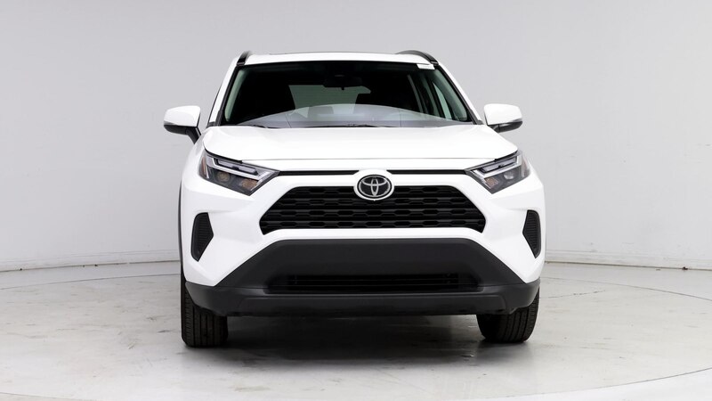 2024 Toyota RAV4 XLE 5