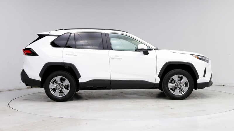 2024 Toyota RAV4 XLE 7