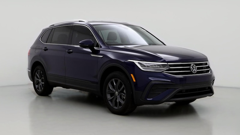 2022 Volkswagen Tiguan SE Hero Image