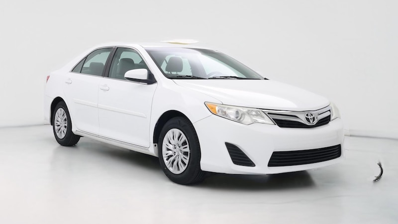 2014 Toyota Camry LE Hero Image