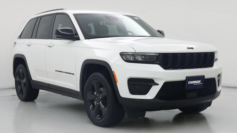 2023 Jeep Grand Cherokee Altitude Hero Image