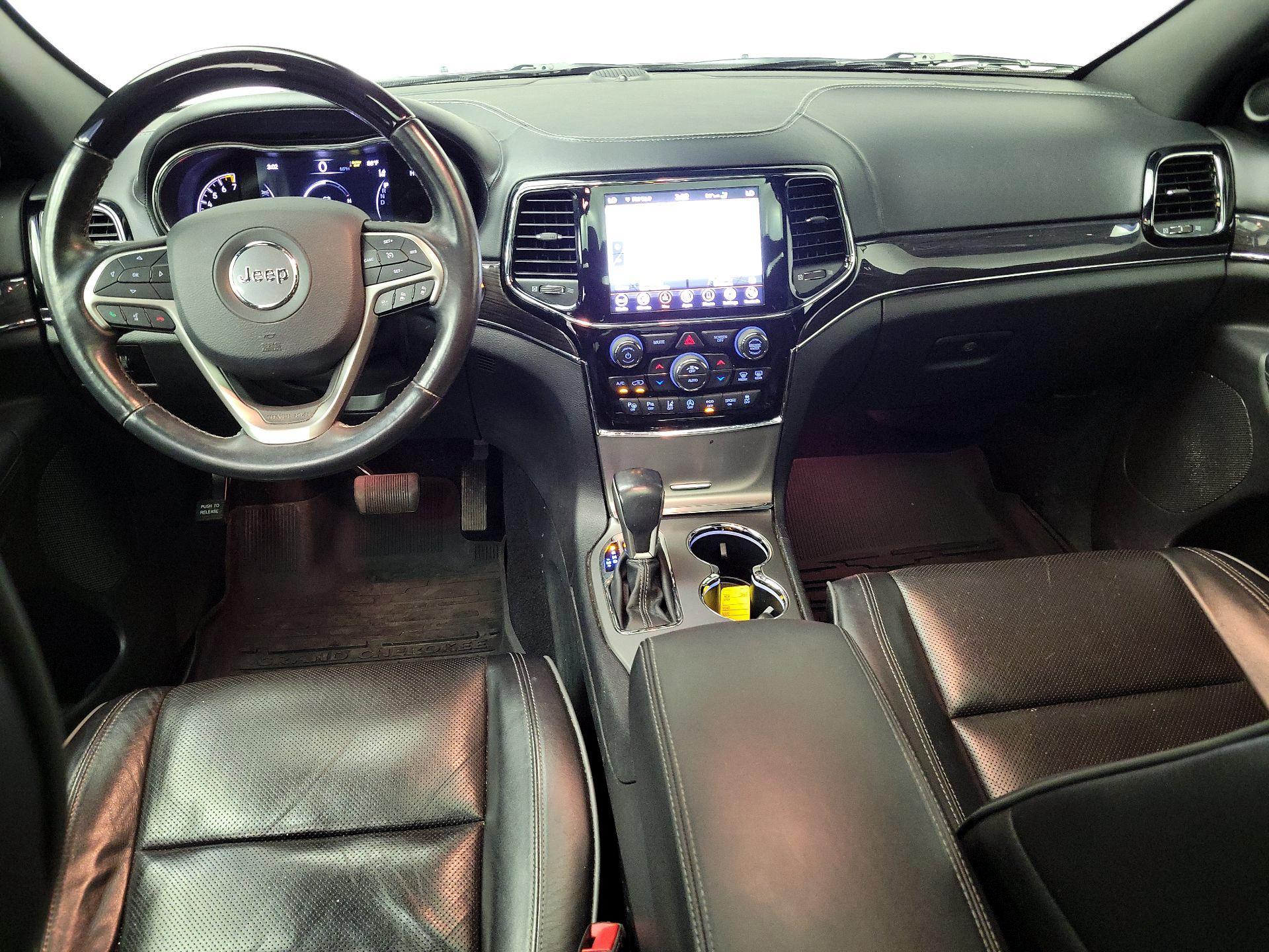 Thumbnail: 2020 Jeep Grand Cherokee - 9