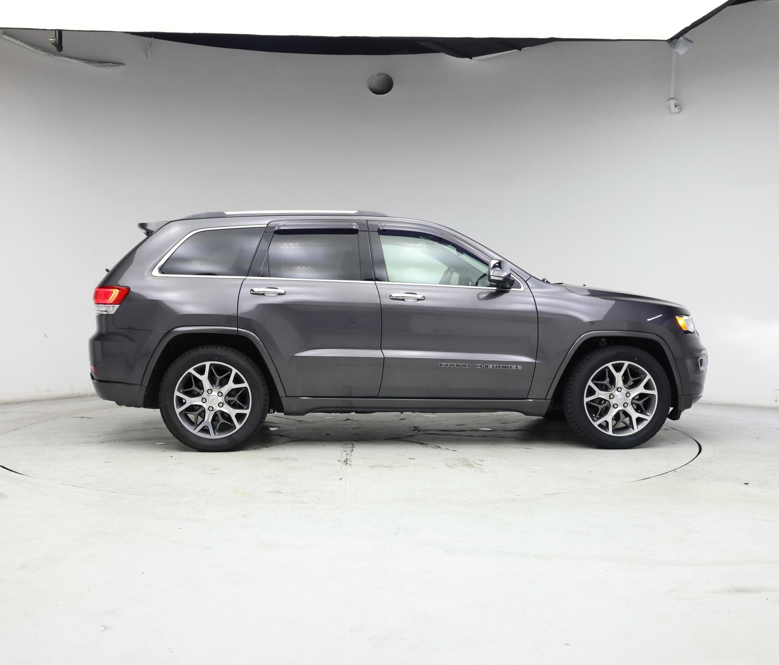 Thumbnail: 2020 Jeep Grand Cherokee - 7