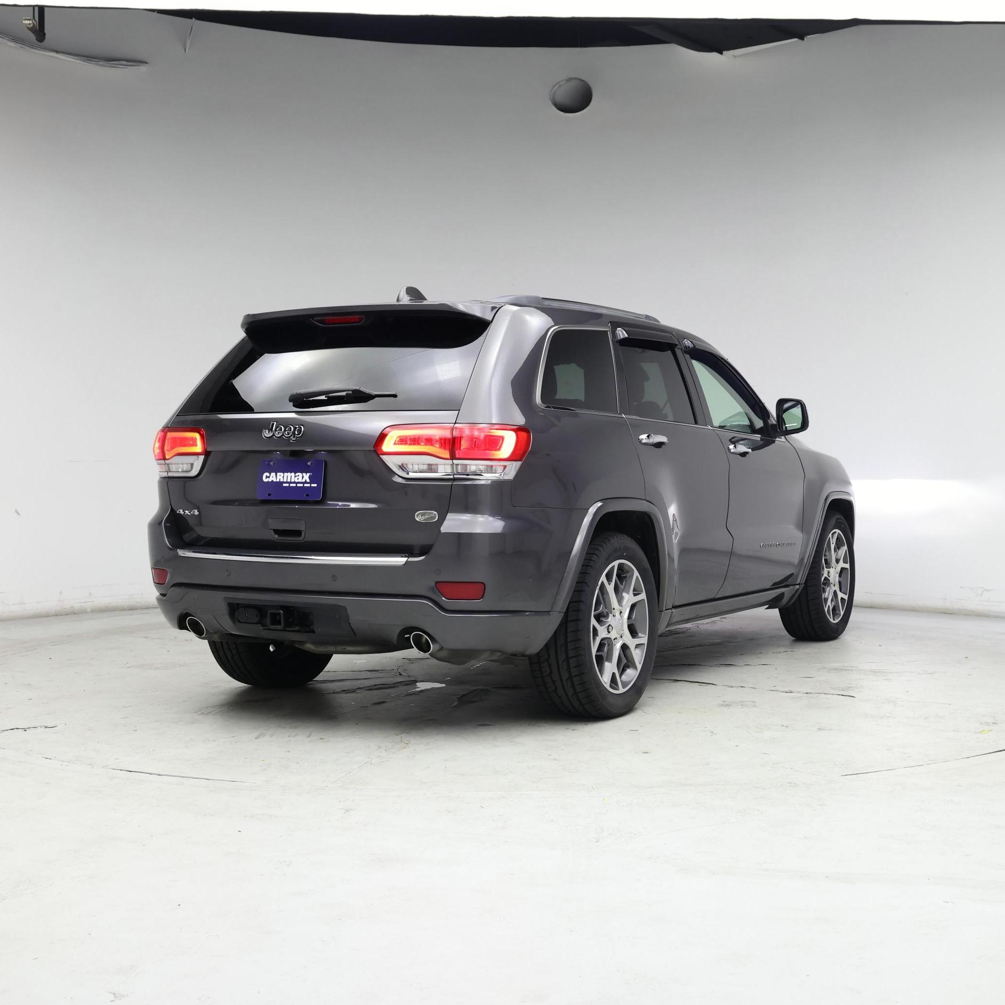 Thumbnail: 2020 Jeep Grand Cherokee - 8