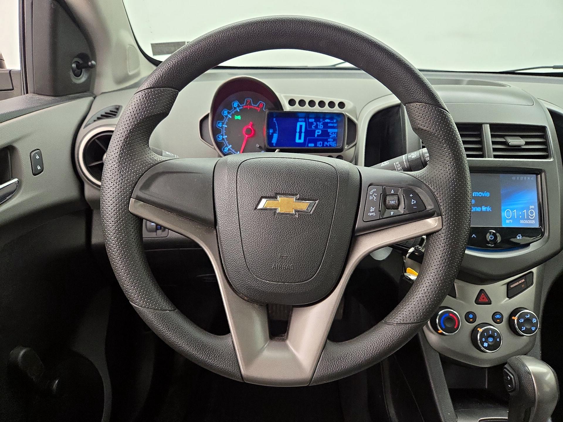 Thumbnail: 2014 Chevrolet Sonic - 10