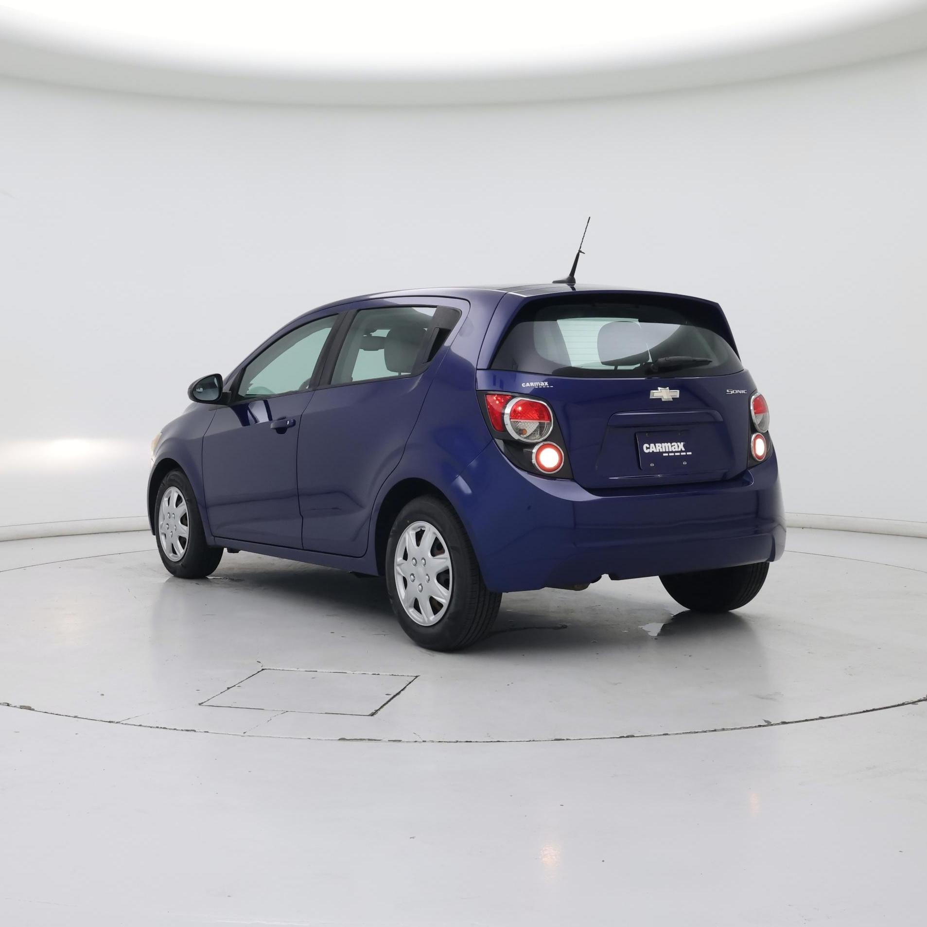 Thumbnail: 2014 Chevrolet Sonic - 2
