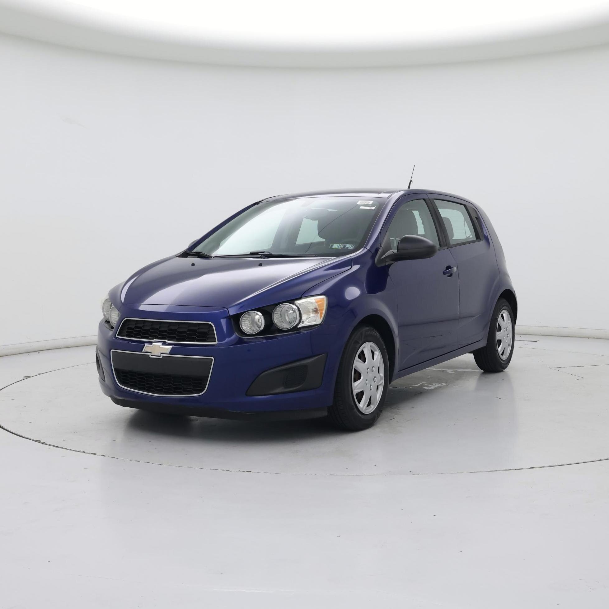 Thumbnail: 2014 Chevrolet Sonic - 4