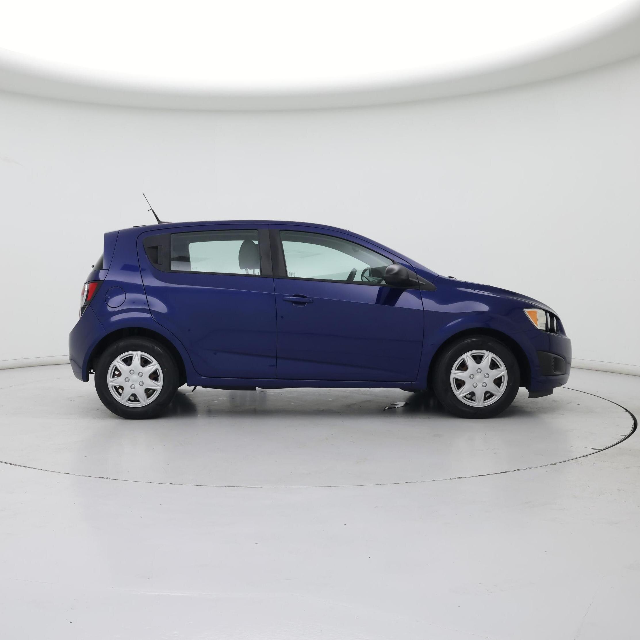 Thumbnail: 2014 Chevrolet Sonic - 7