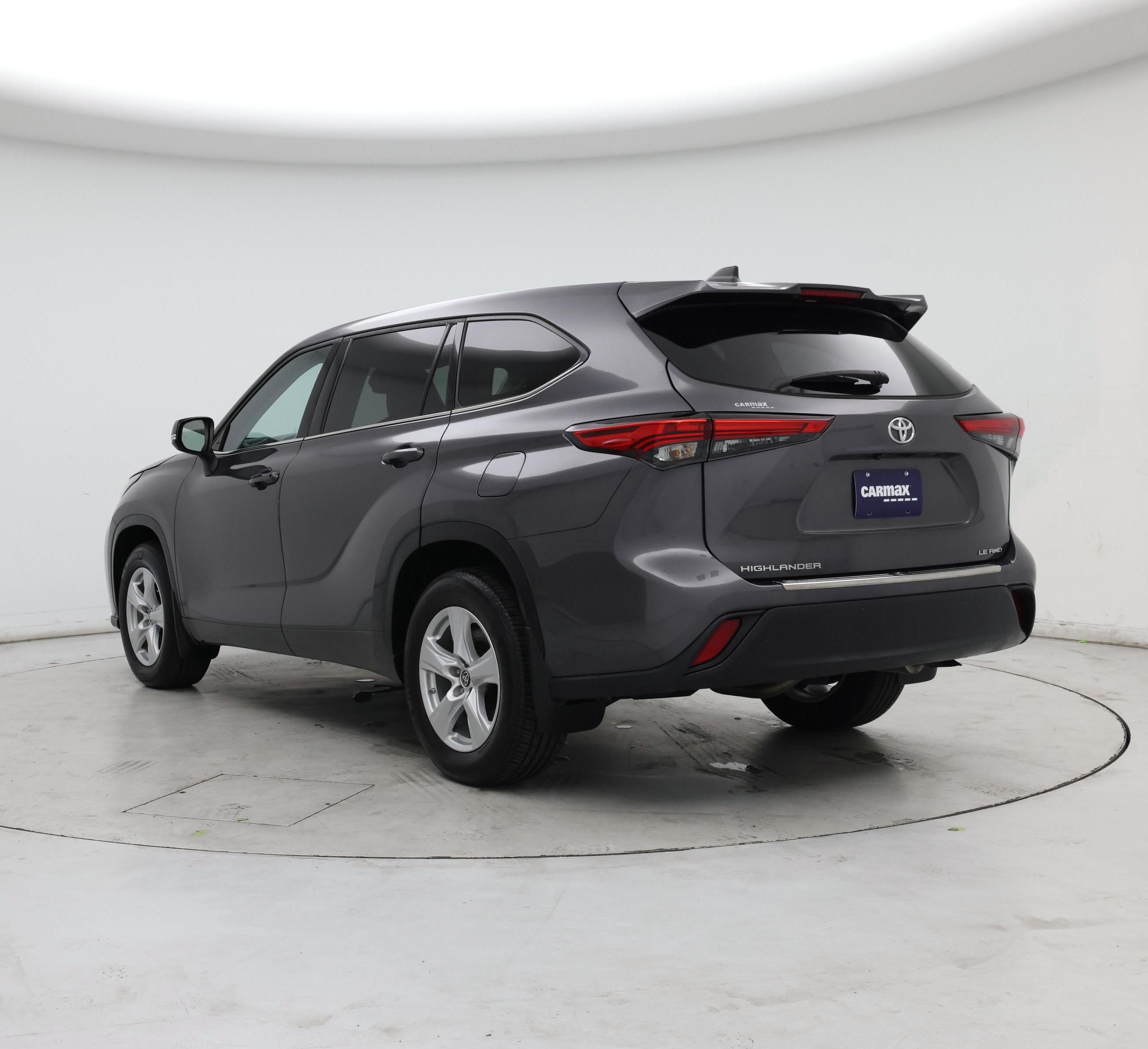 Thumbnail: 2022 Toyota Highlander - 2