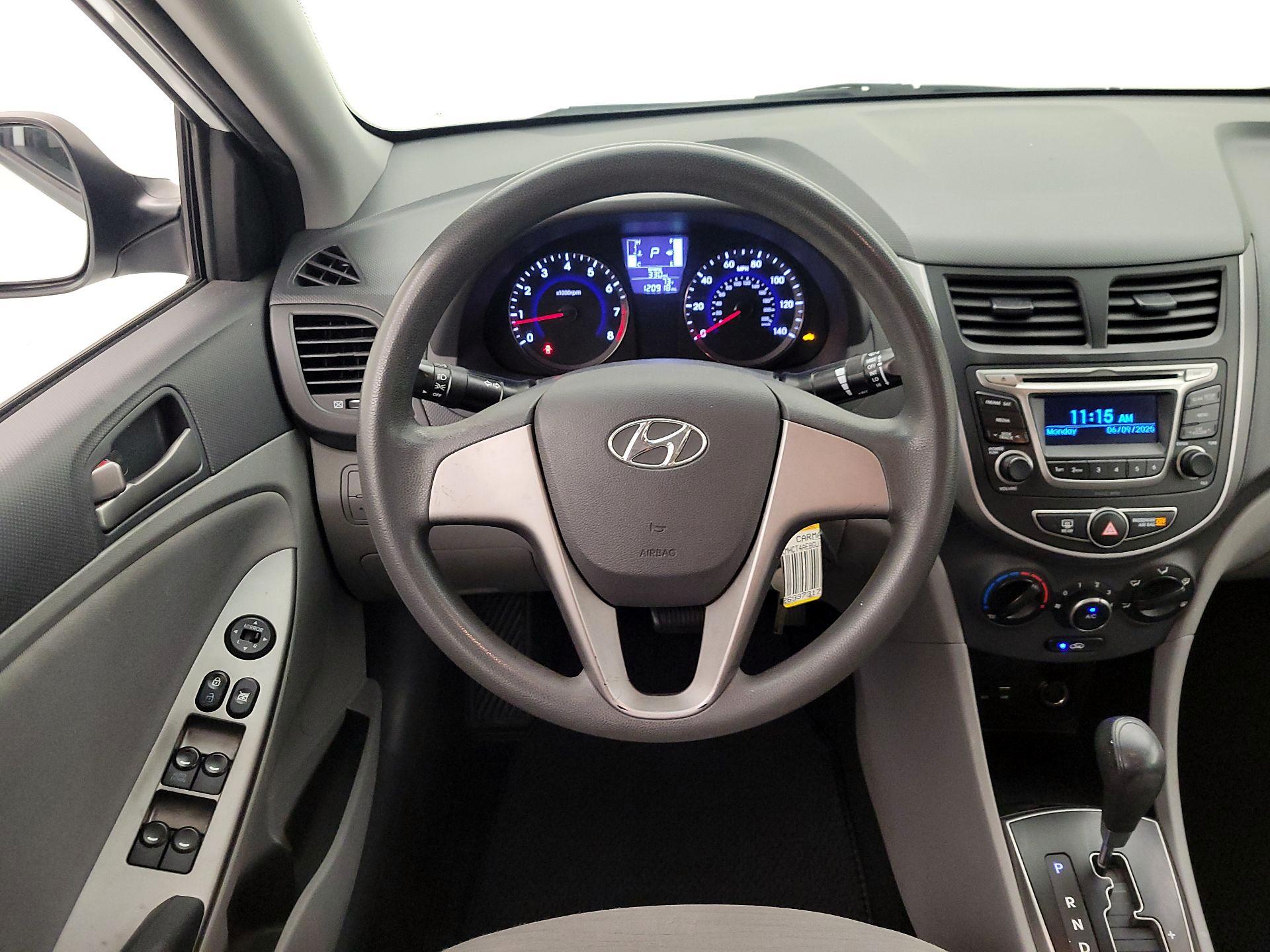Thumbnail: 2016 Hyundai Accent - 10