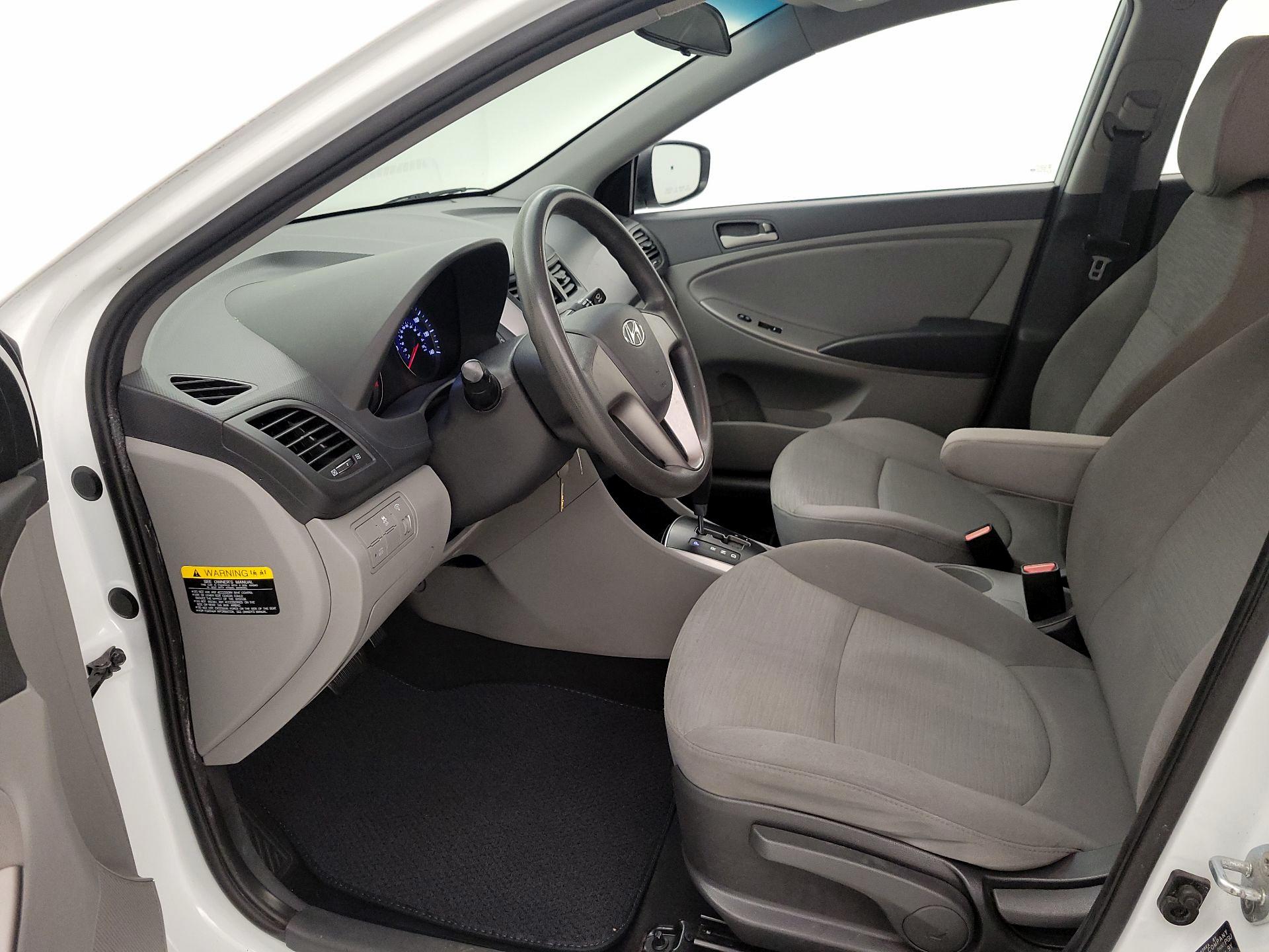 Thumbnail: 2016 Hyundai Accent - 11