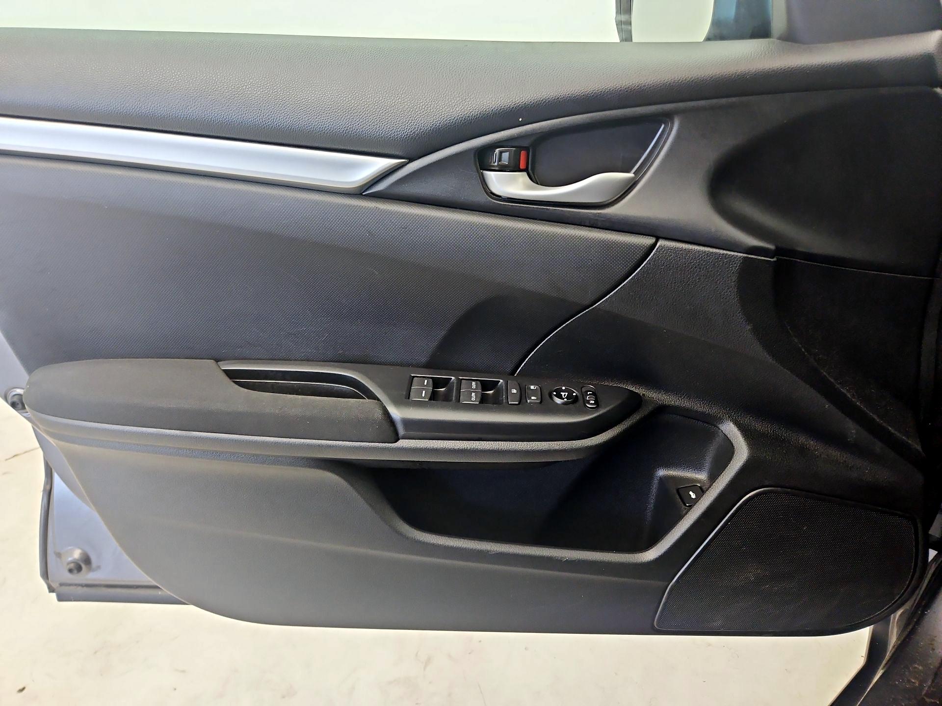 Thumbnail: 2019 Honda Civic - 12