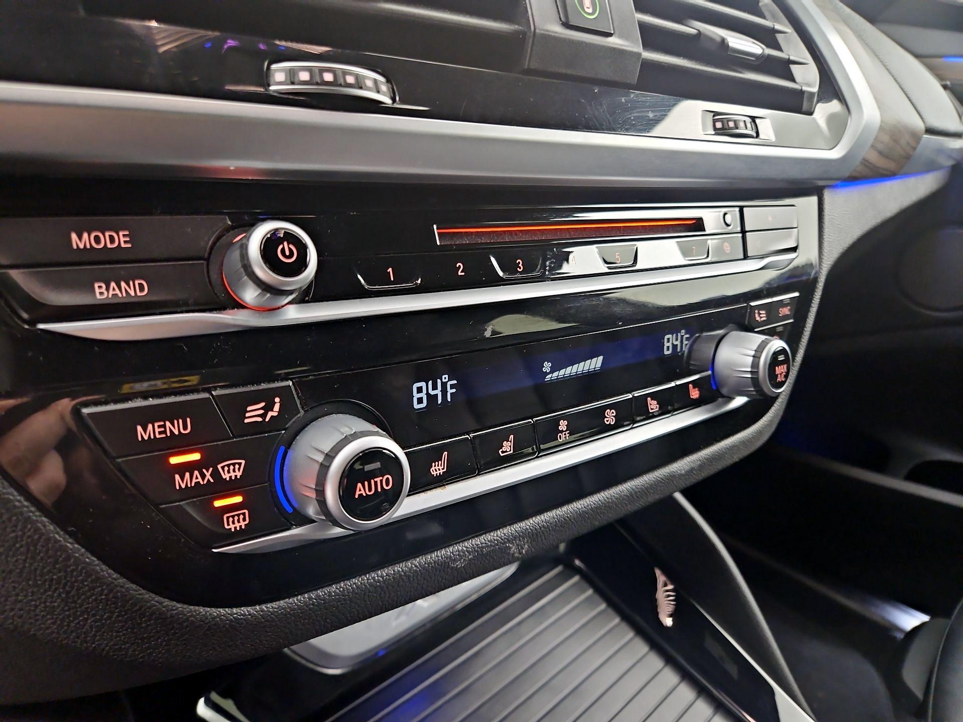 Thumbnail: 2019 BMW X4 - 17