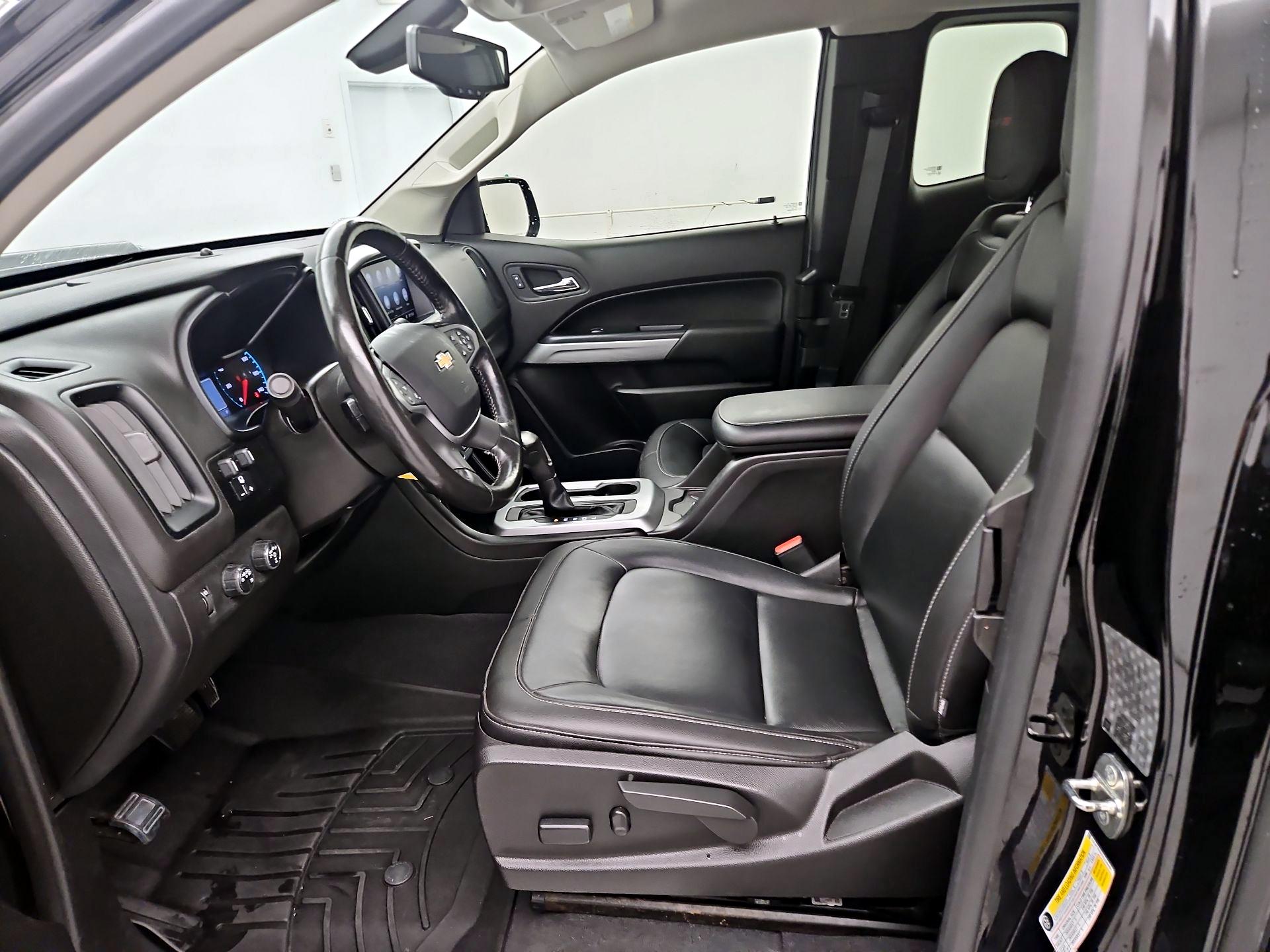 Thumbnail: 2019 Chevrolet Colorado - 11