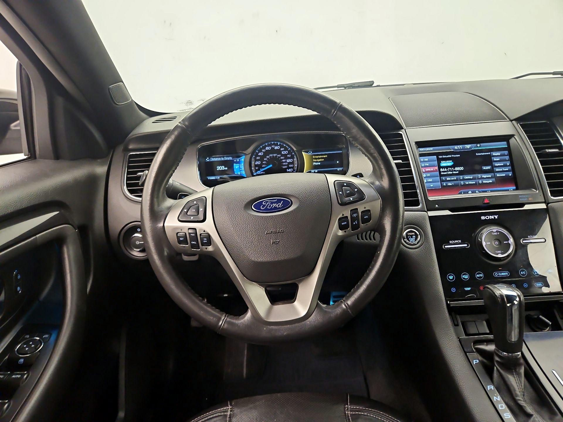 Thumbnail: 2015 Ford Taurus - 10