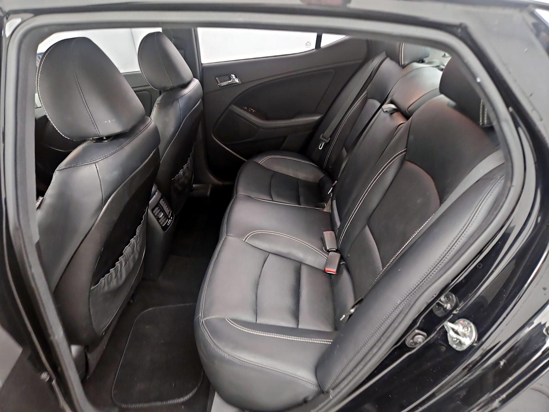 Thumbnail: 2013 Kia Optima - 20