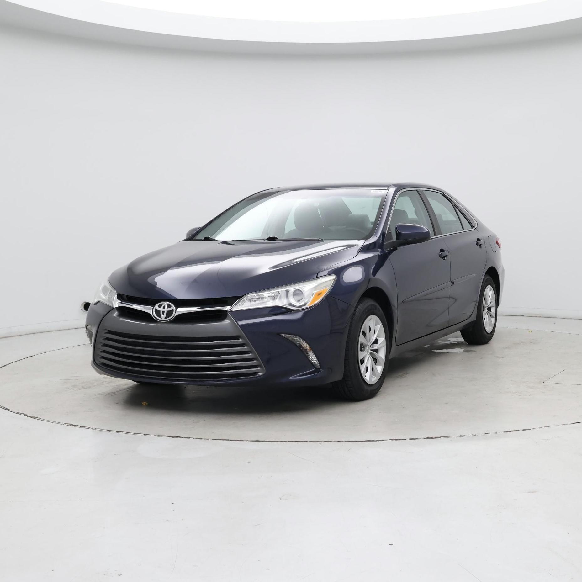 Thumbnail: 2015 Toyota Camry - 4