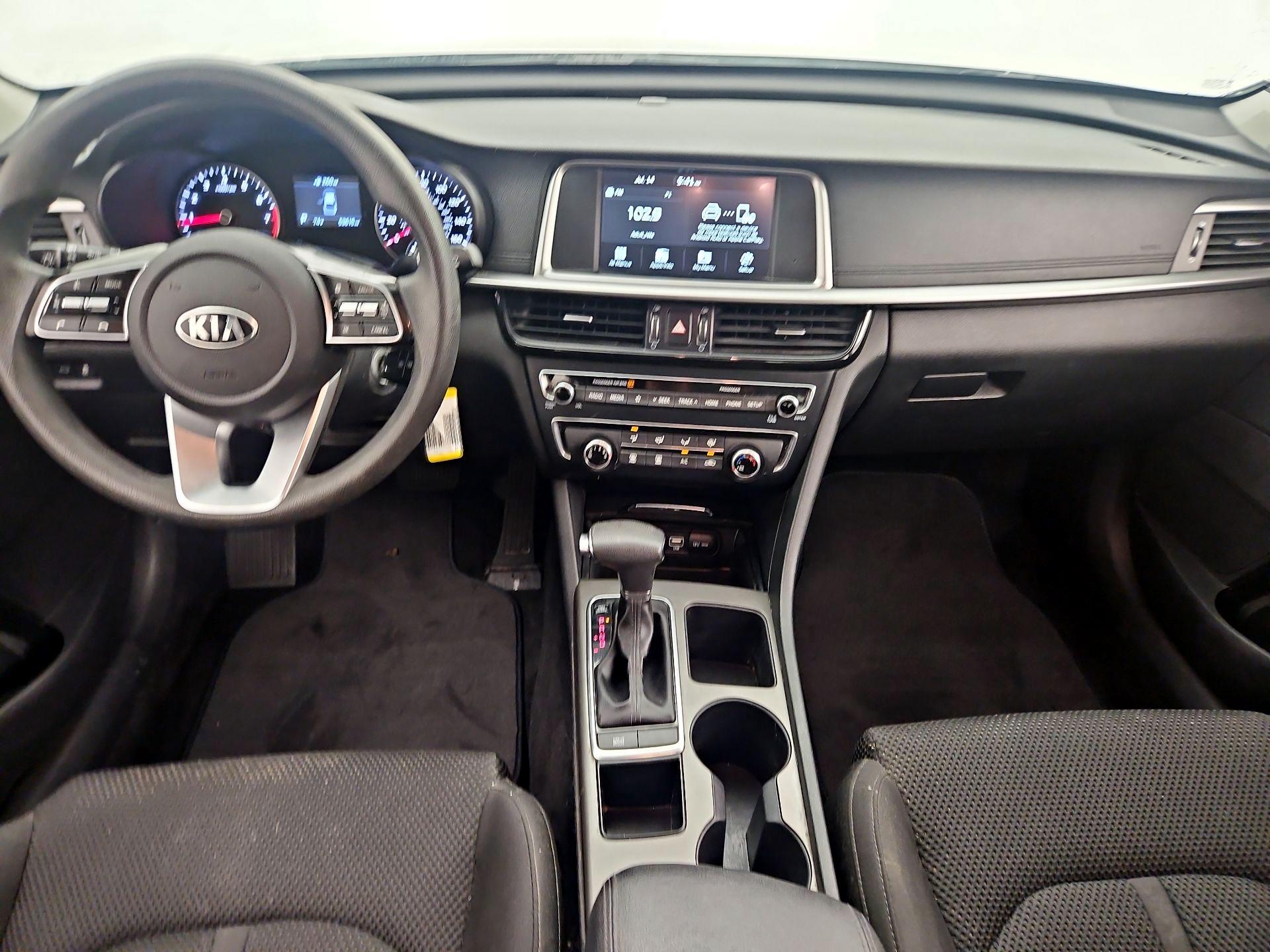 Thumbnail: 2020 Kia Optima - 9
