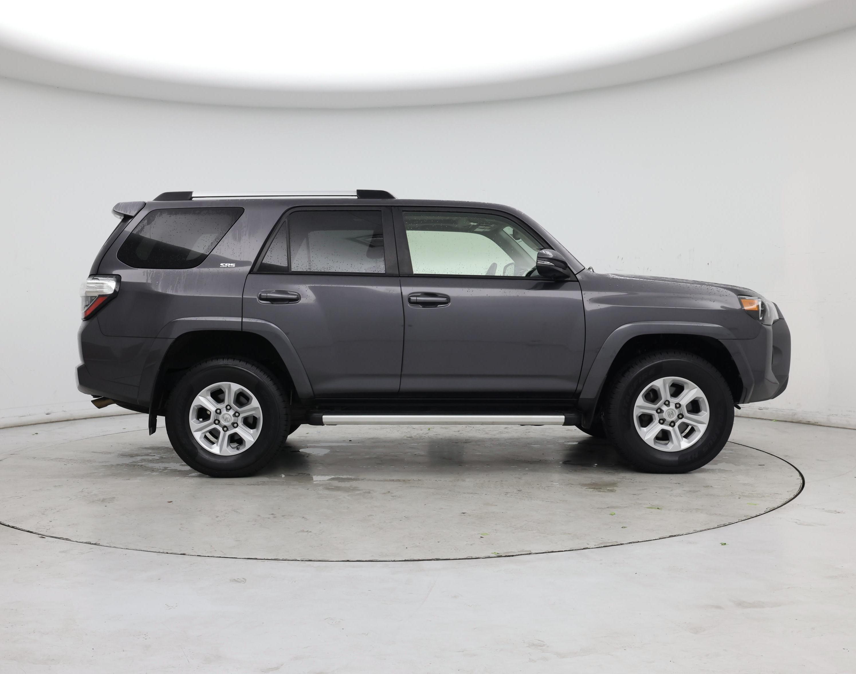 Thumbnail: 2021 Toyota 4Runner - 7