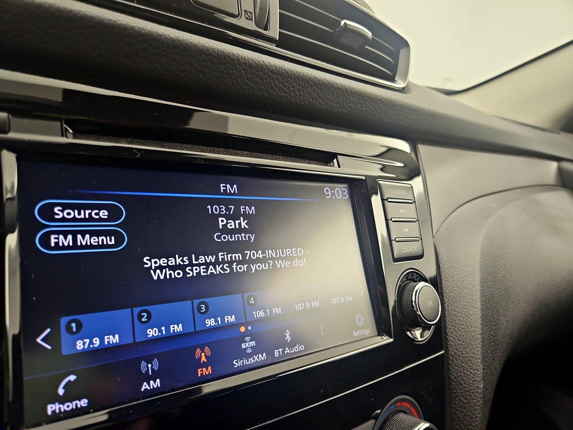 Thumbnail: 2021 Nissan Rogue Sport - 15