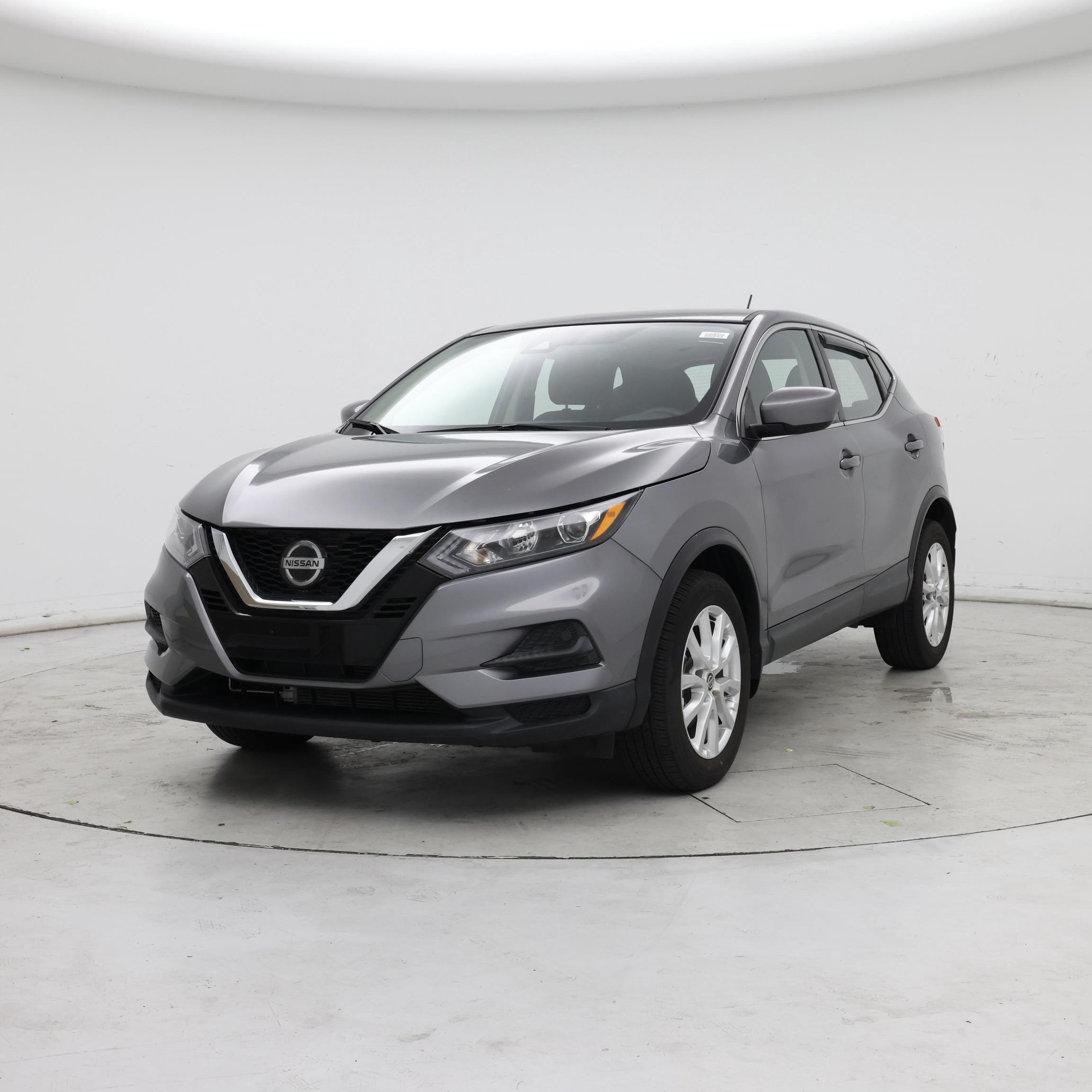 Thumbnail: 2021 Nissan Rogue Sport - 4