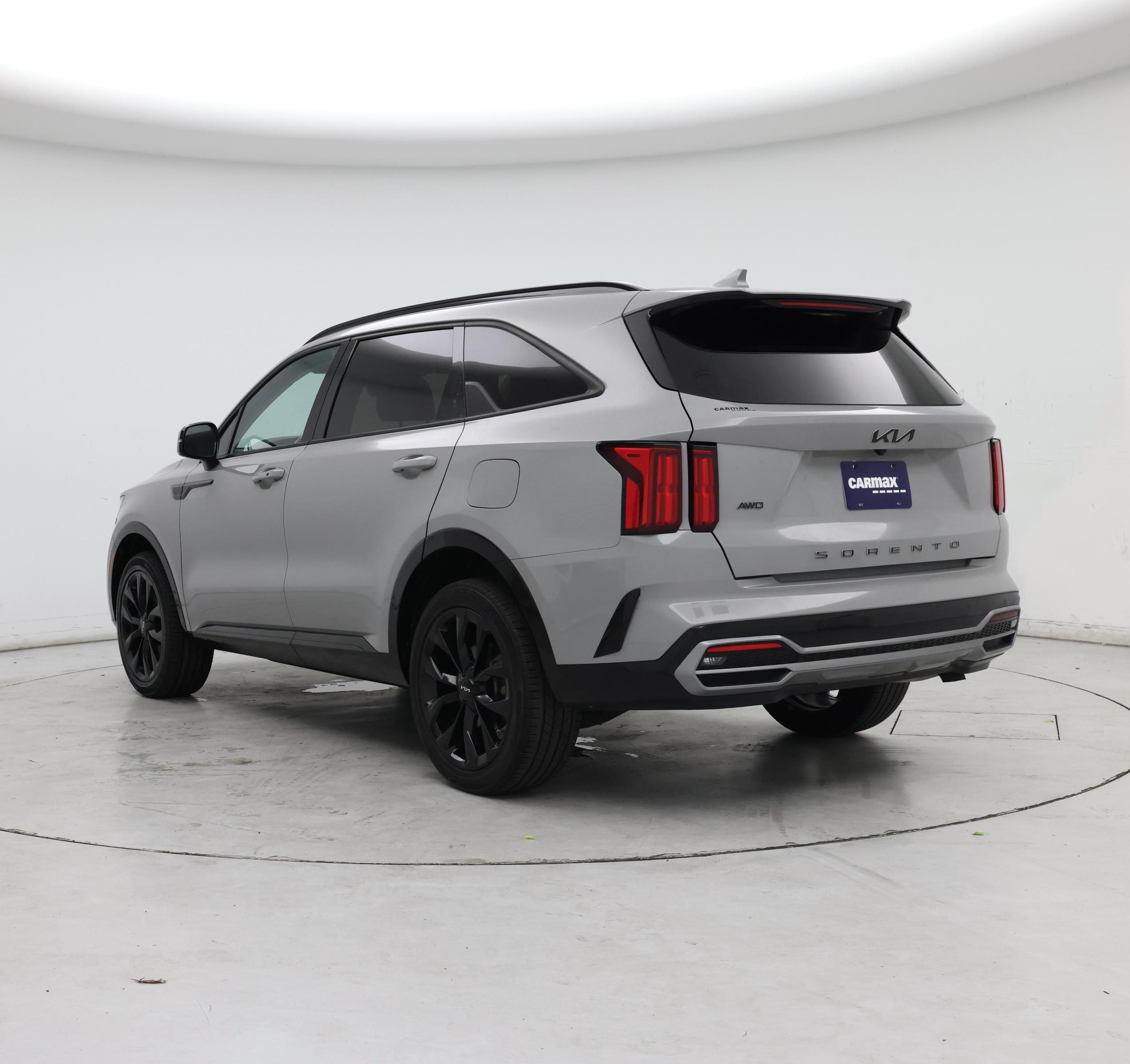 Thumbnail: 2022 Kia Sorento - 2