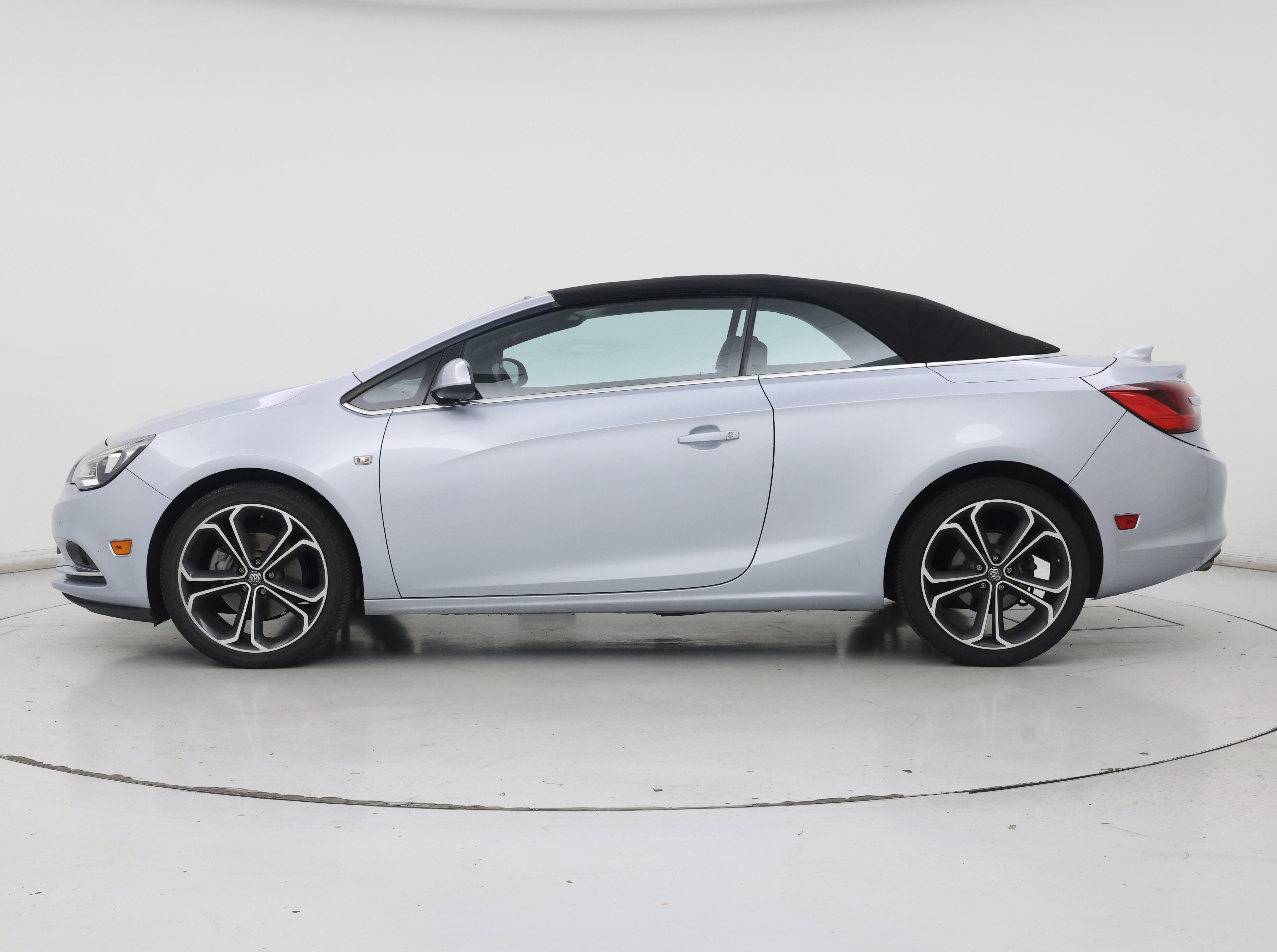 Thumbnail: 2016 Buick Cascada - 3