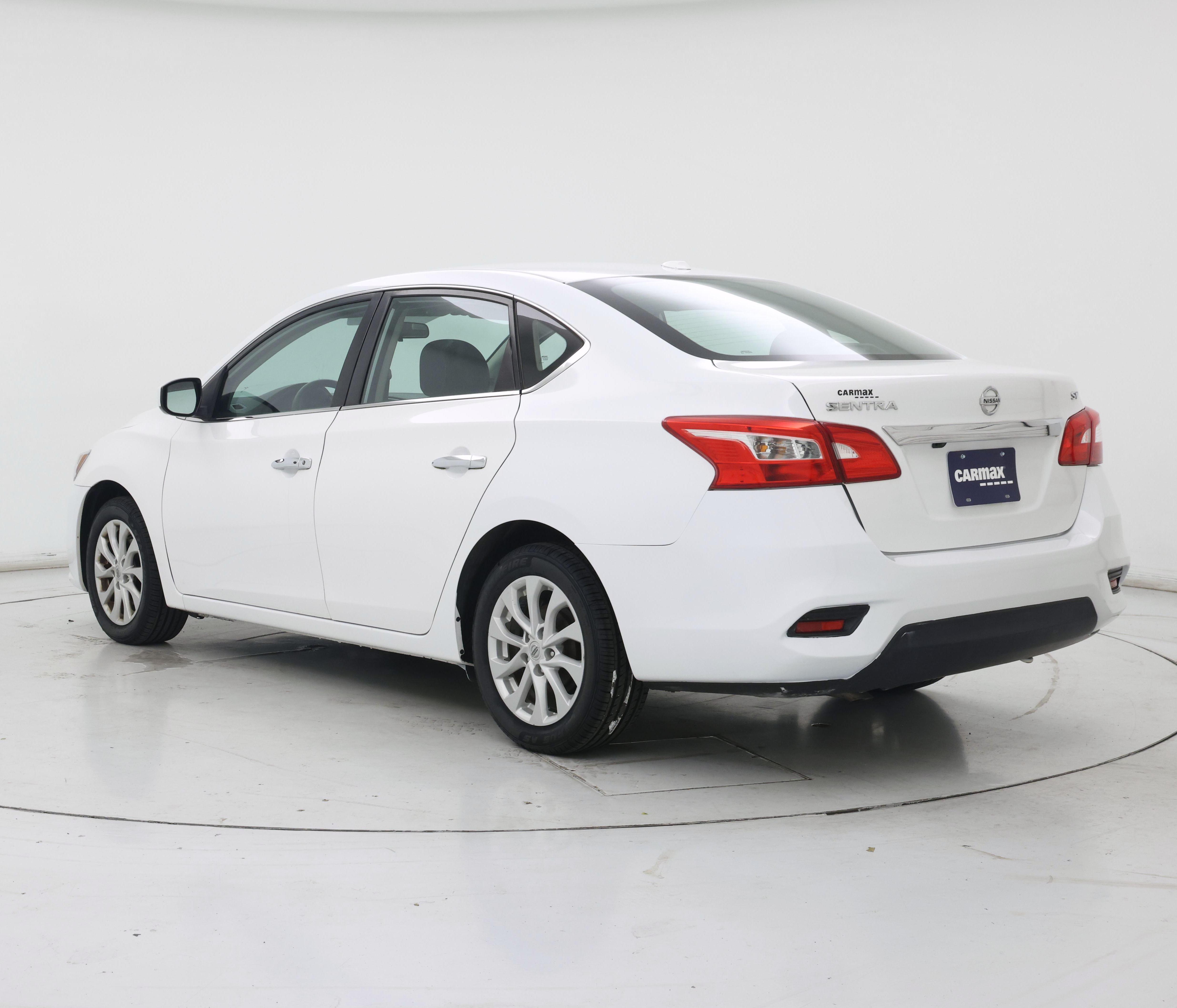 Thumbnail: 2018 Nissan Sentra - 2