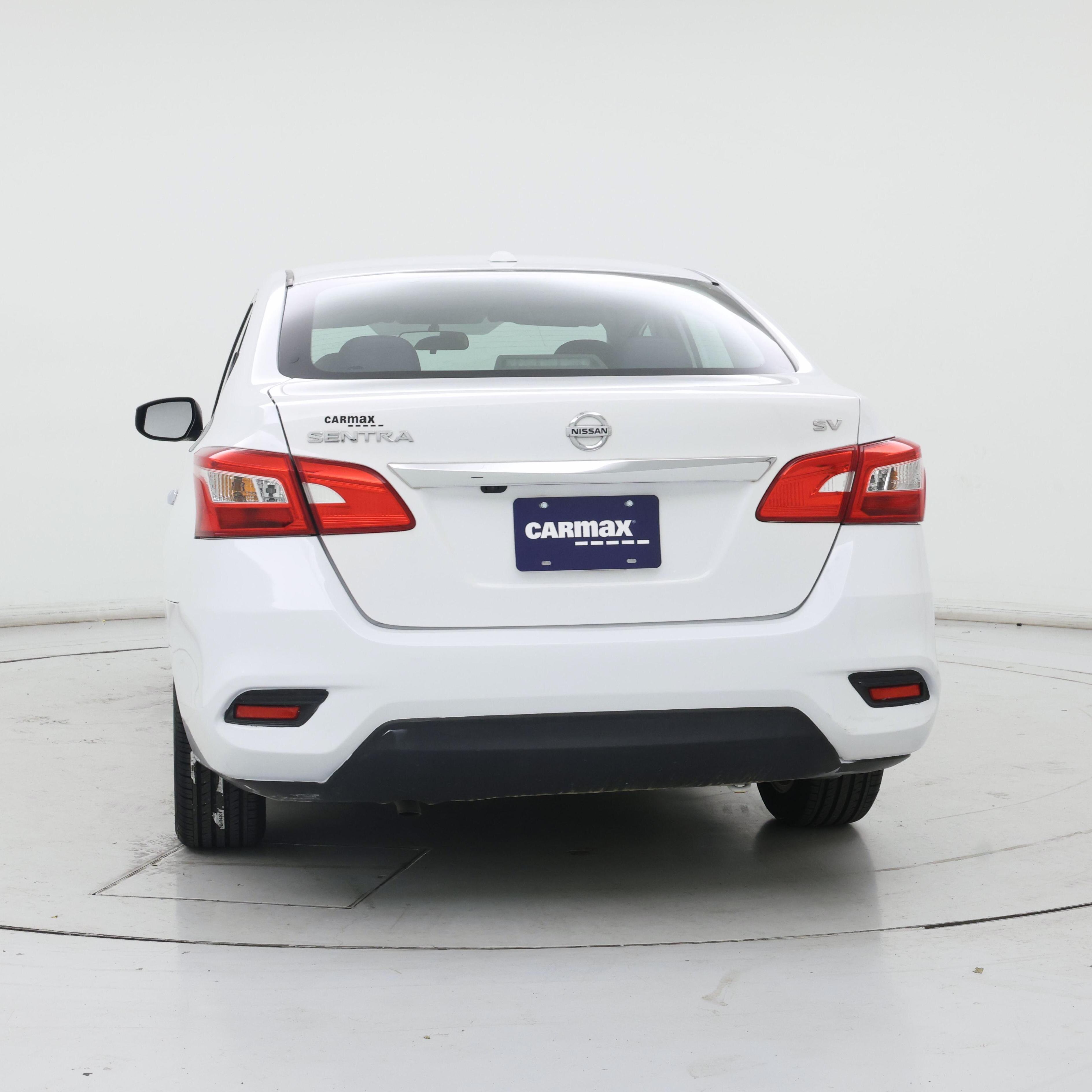 Thumbnail: 2018 Nissan Sentra - 6