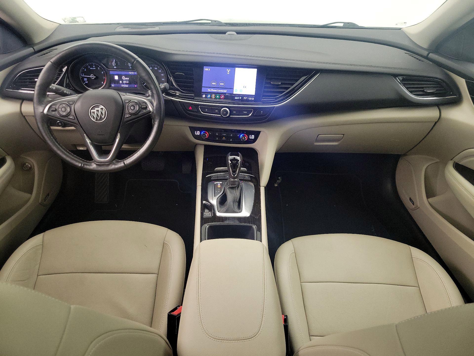 Thumbnail: 2019 Buick Regal - 9