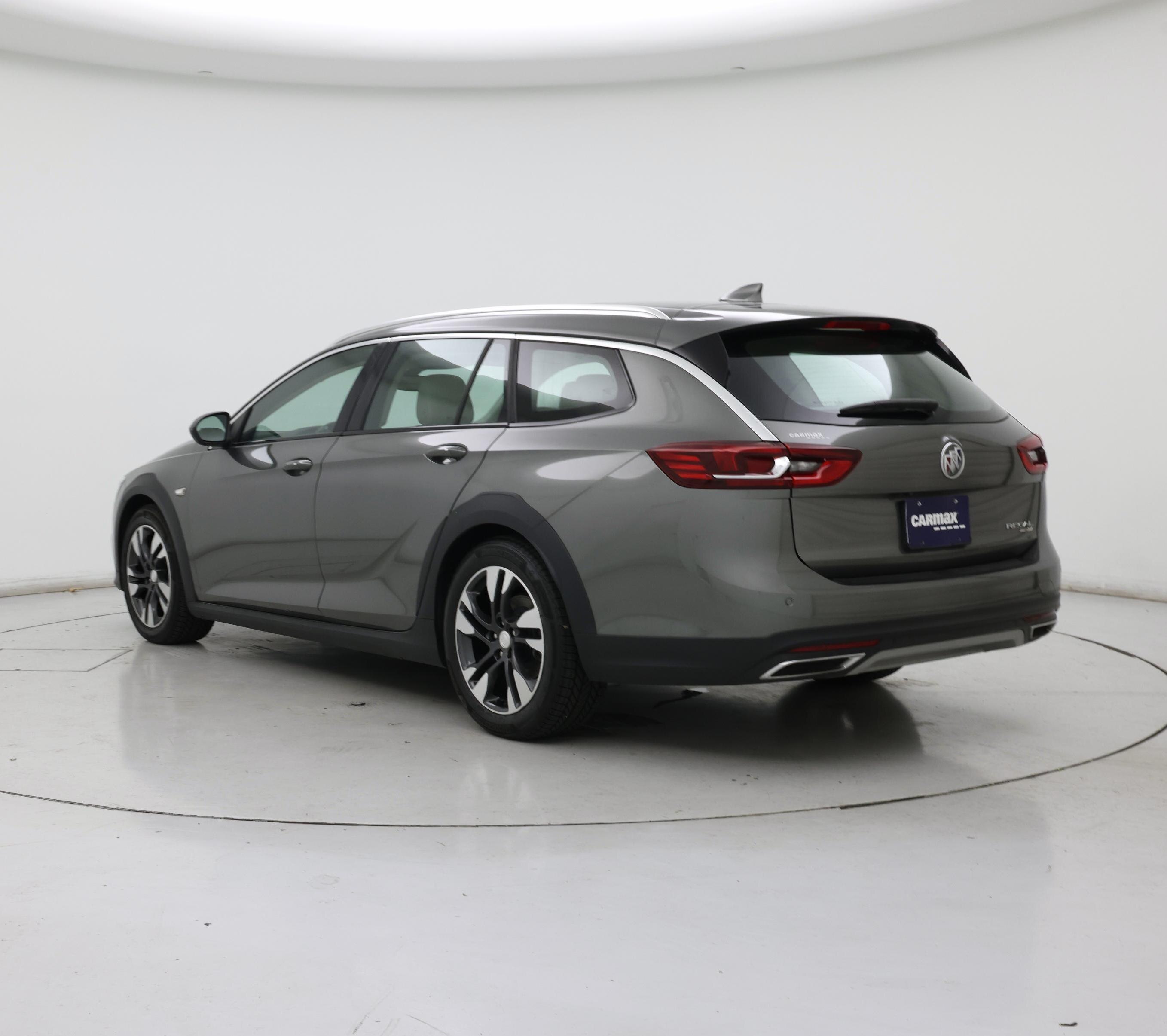 Thumbnail: 2019 Buick Regal - 2