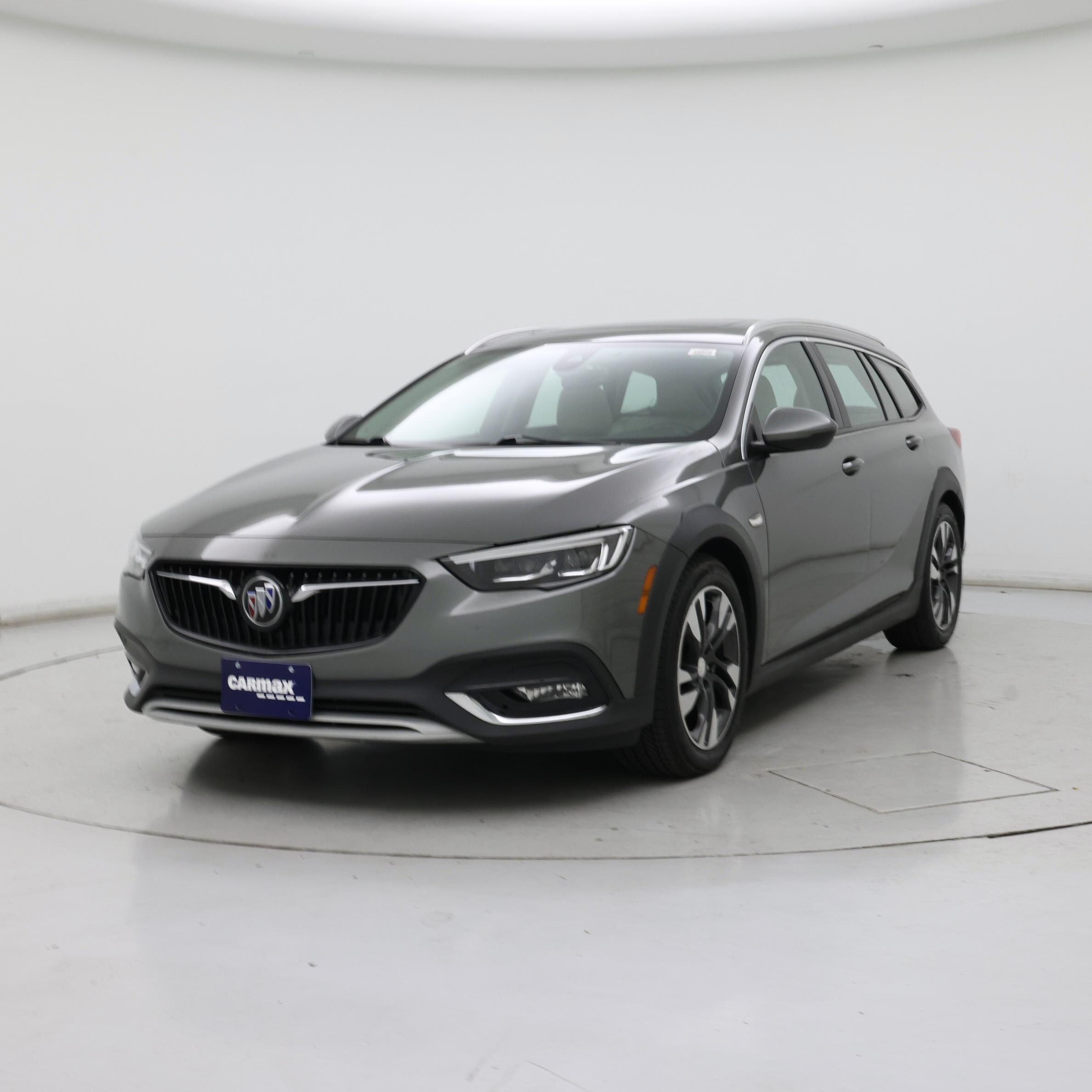 Thumbnail: 2019 Buick Regal - 4