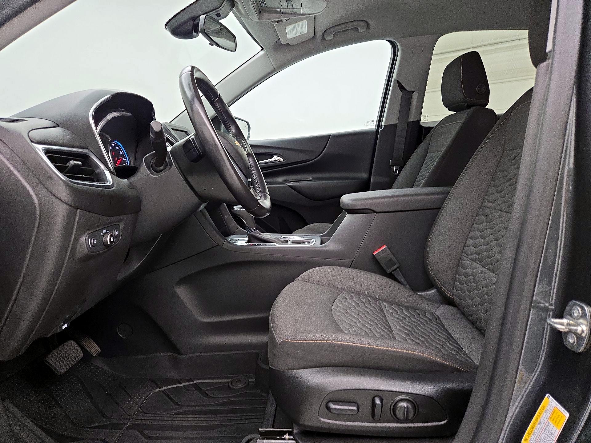 Thumbnail: 2020 Chevrolet Equinox - 11