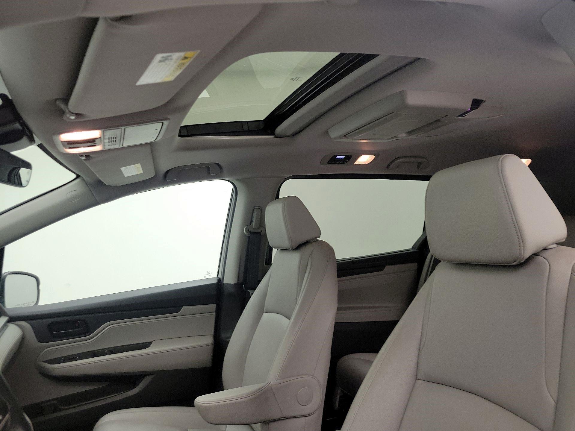 Thumbnail: 2020 Honda Odyssey - 20
