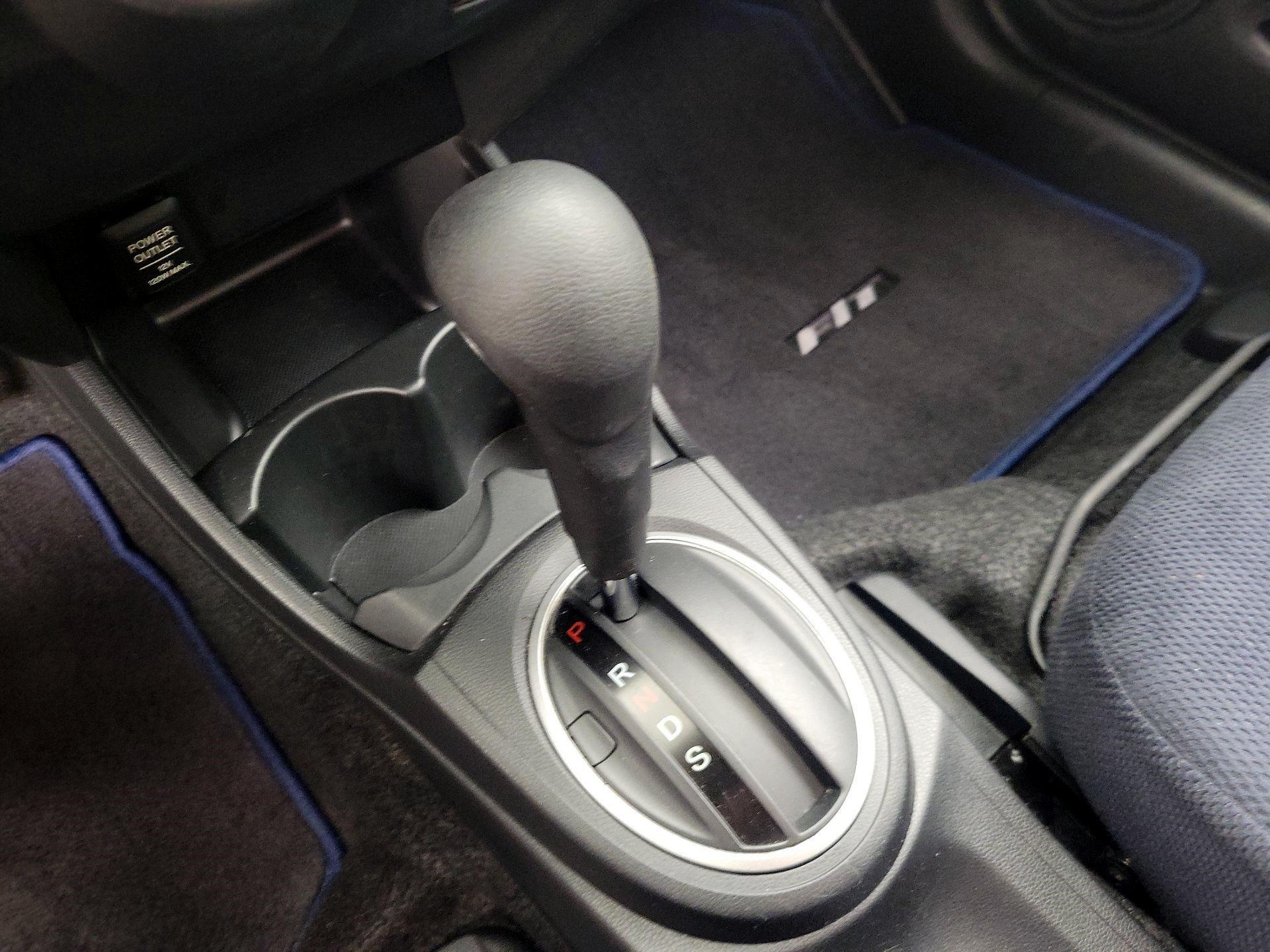 Thumbnail: 2013 Honda Fit - 16